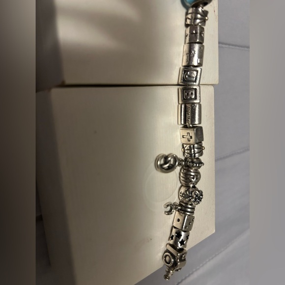 Full pandora bracelet - Picture 4 of 5